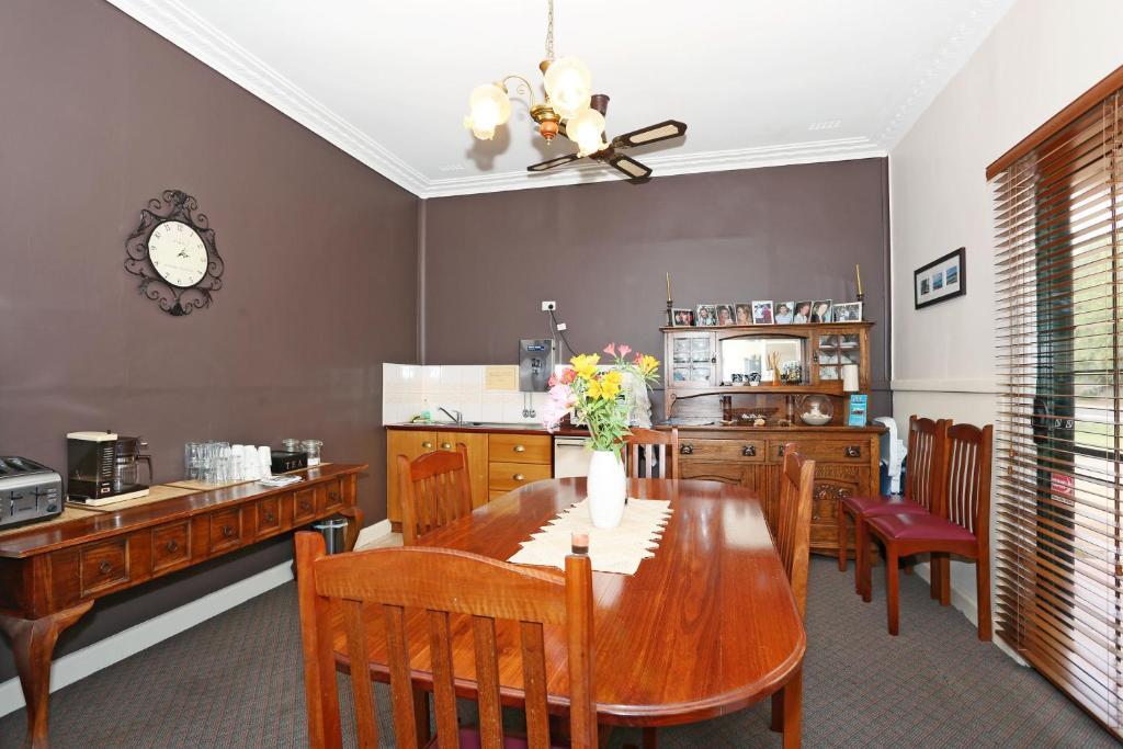 Busselton Guest House Bagian luar foto