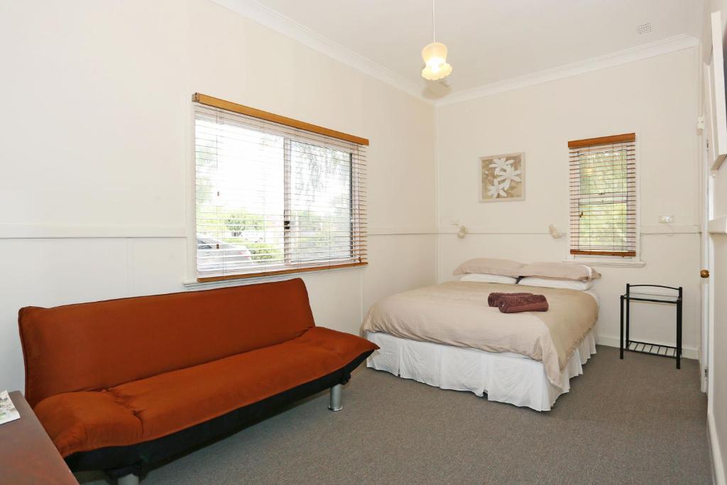Busselton Guest House Bagian luar foto