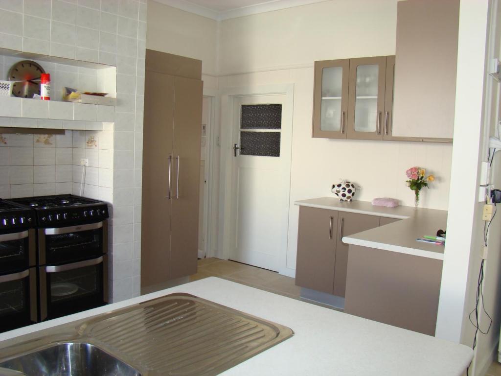 Busselton Guest House Bagian luar foto