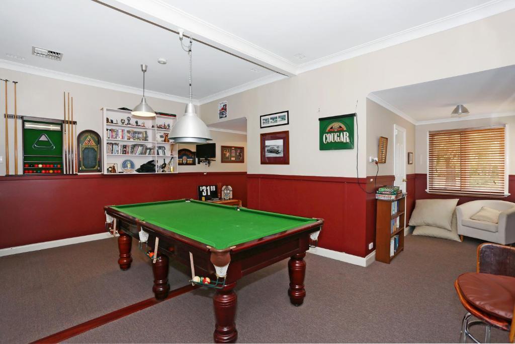 Busselton Guest House Bagian luar foto
