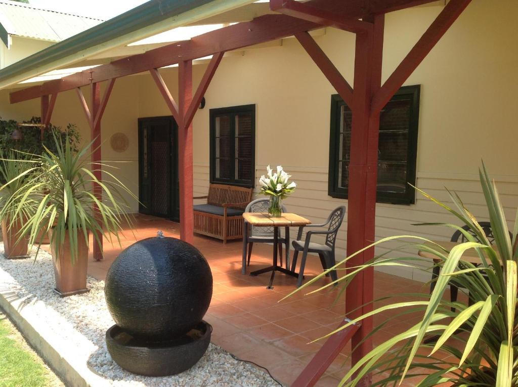 Busselton Guest House Bagian luar foto
